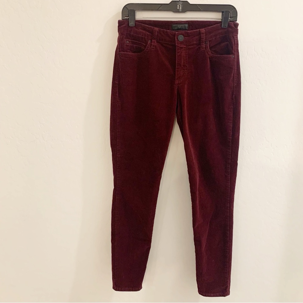 EUC Kut From The Kloth Diana Skinny Burgundy Corduroy Pants Size 4